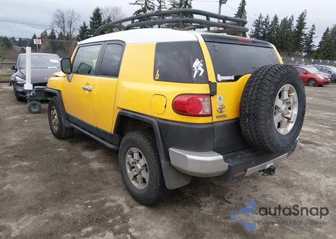 2007 Toyota Fj Cruiser z USA, uszkodzony, nr VIN JTEBU11F770061602